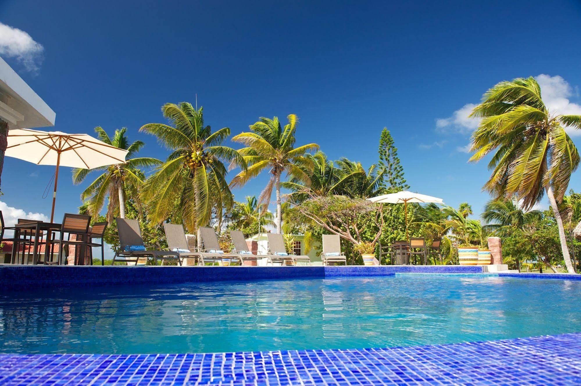 Blackbird Caye Resort Turneffe Atoll Exterior photo